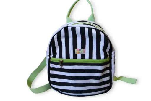 Mochila rayas b/n